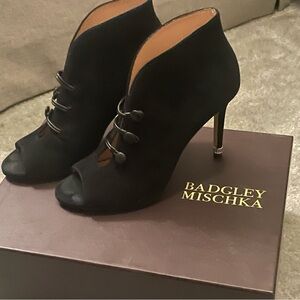 Badgley Mischka Black Women's Heeled Booties